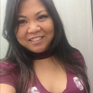 Meet your Posher, Valerie